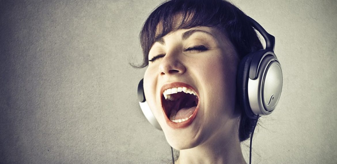 Cách để cải thiện giọng hát của bạn